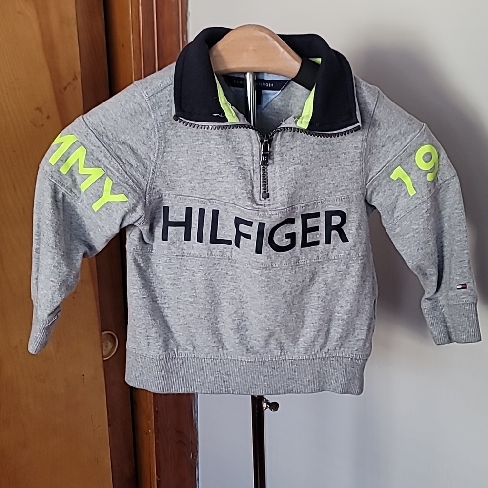 Tommy Hilfiger Boys Half Zip Pull Over Sweatshirt